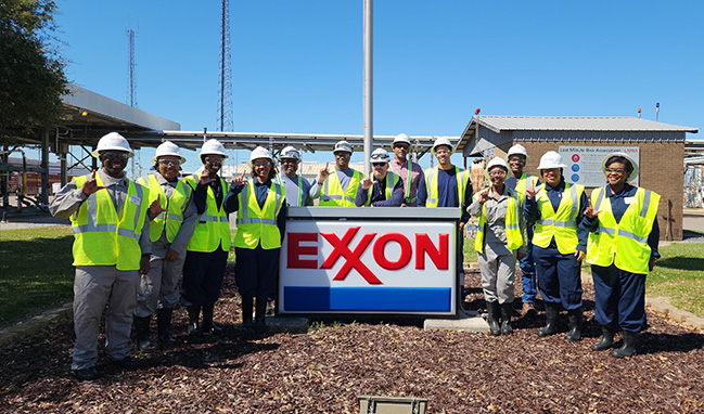 LSU-Engineering-students-attend-ExxonMobil-Baton-Rouge-terminal-tour
